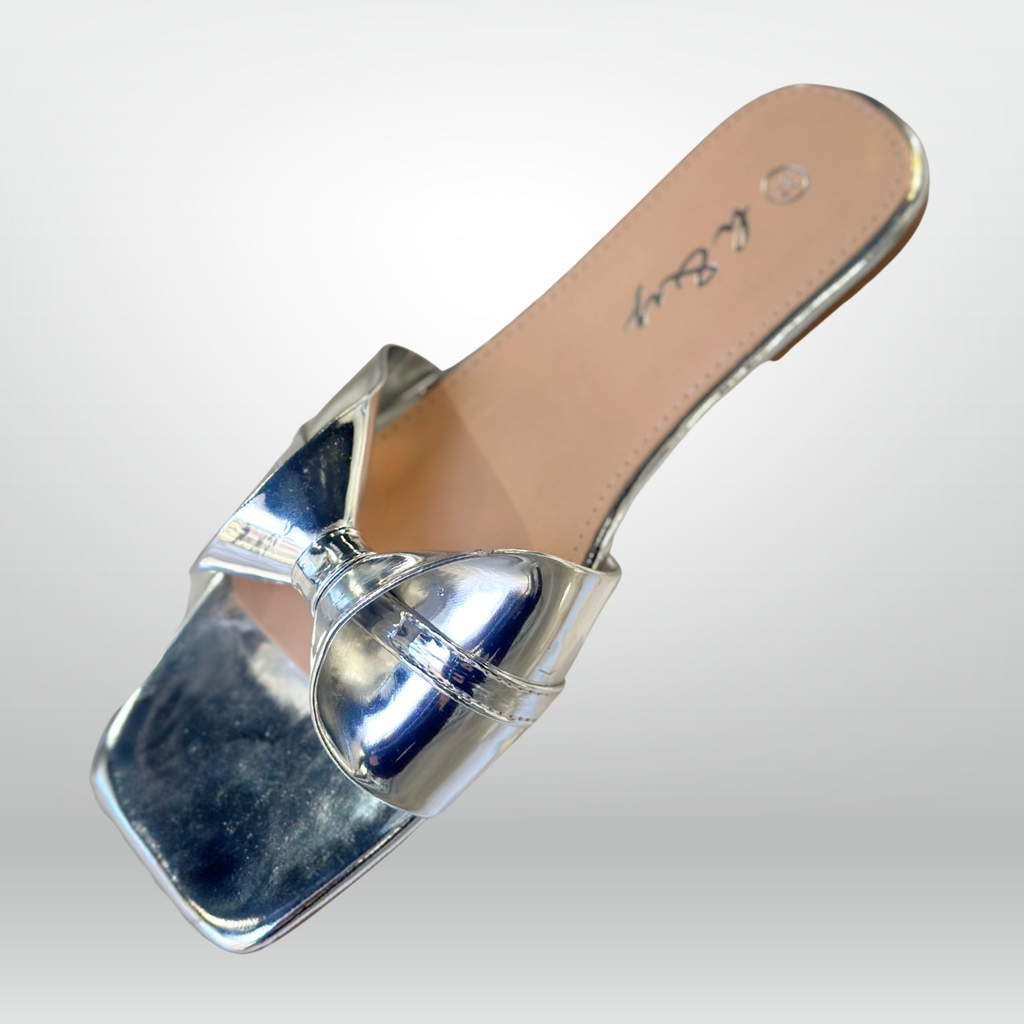 LADIES FLAT SANDAL (HBL-276)